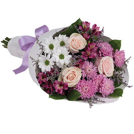 Send Flower Arrangement Love You Mum